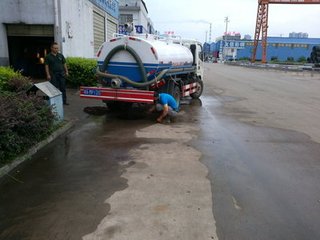 臺州椒江疏通下水管道|廁所疏通，本地商家上門服務(wù)價格優(yōu)惠